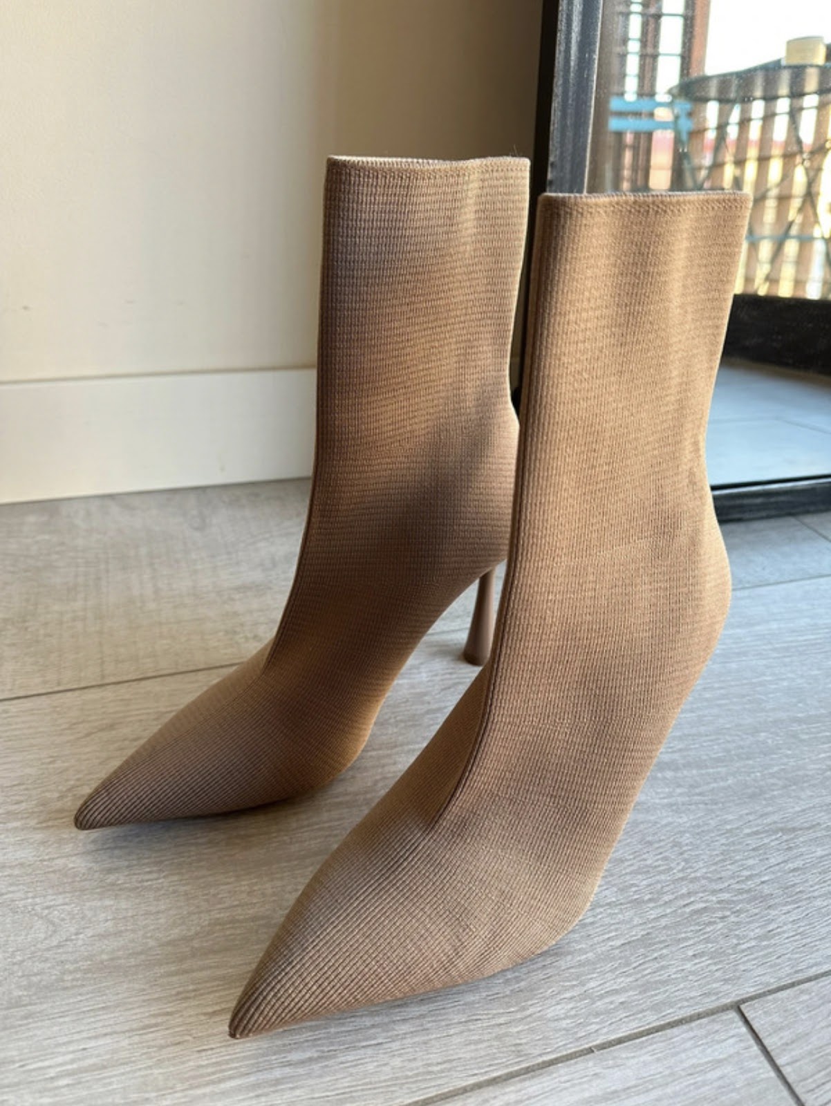 38FE1B73-CA89-4924-8883-EF53AF68F3B3-camila-colombo